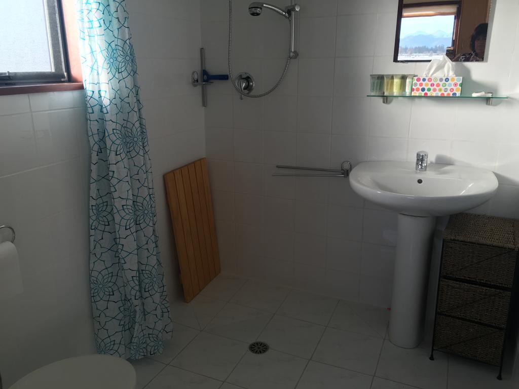 Bentleys Country Stay Hawarden Экстерьер фото