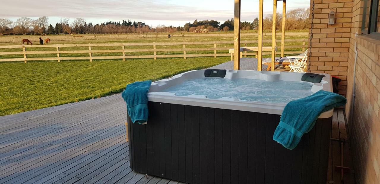 Bentleys Country Stay Hawarden Экстерьер фото